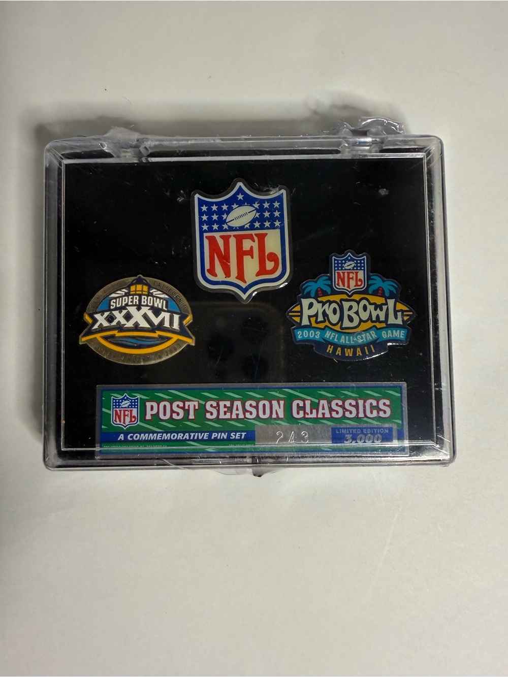 NFL Super Bowl 37 XXXVII Pro Bowl 2003 Commemorative Pin Set Rare Mint Sealed
